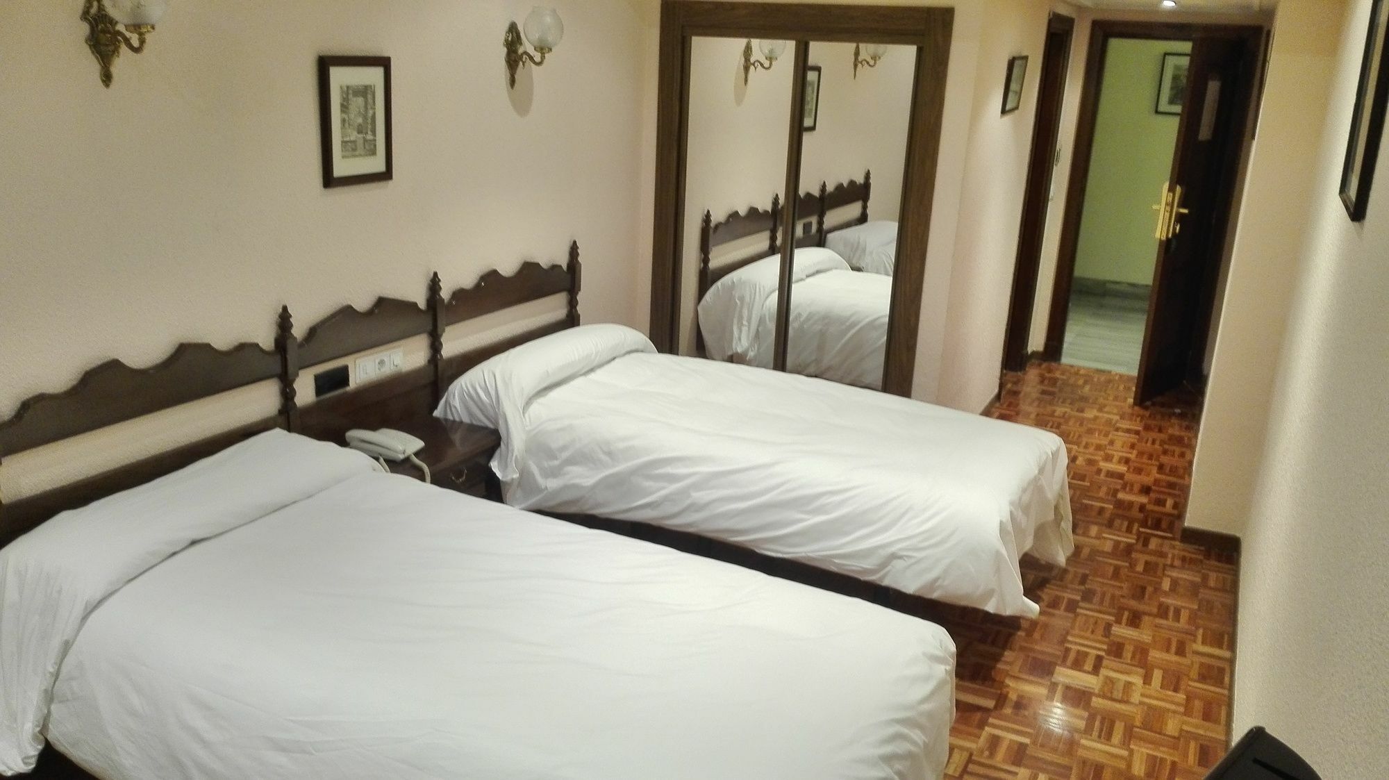 Hotel Castellano Centro Salamanca Esterno foto