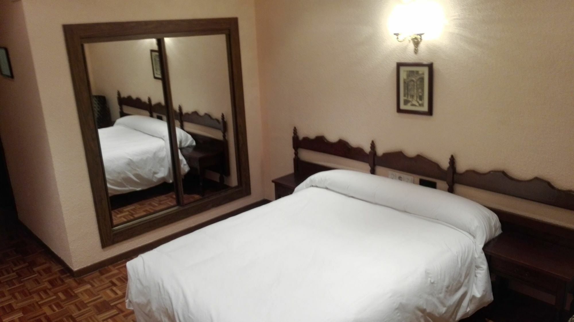 Hotel Castellano Centro Salamanca Esterno foto